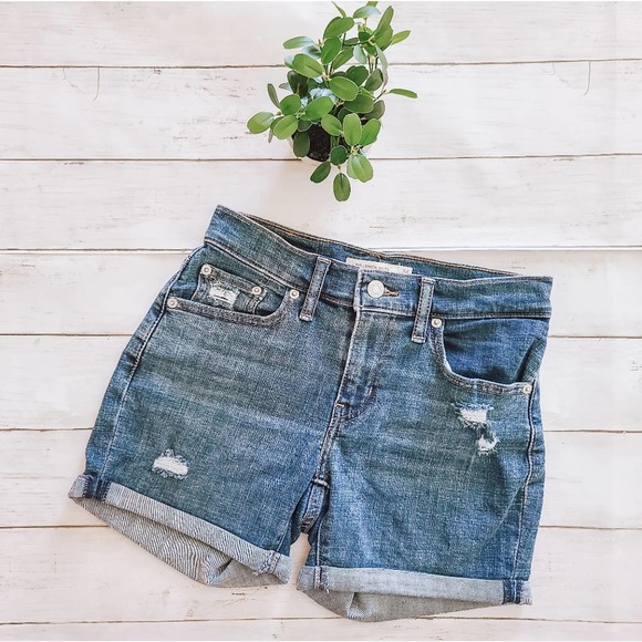 Levi's Shorts Levis Mid Length Shorts Poshmark